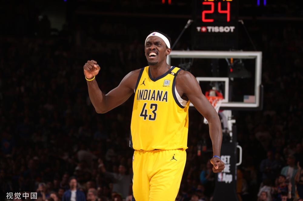 还在进攻端 还在进攻端