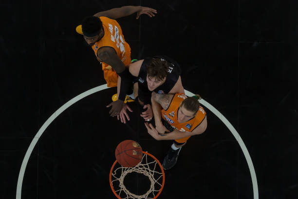 特还在更衣 特还在更衣