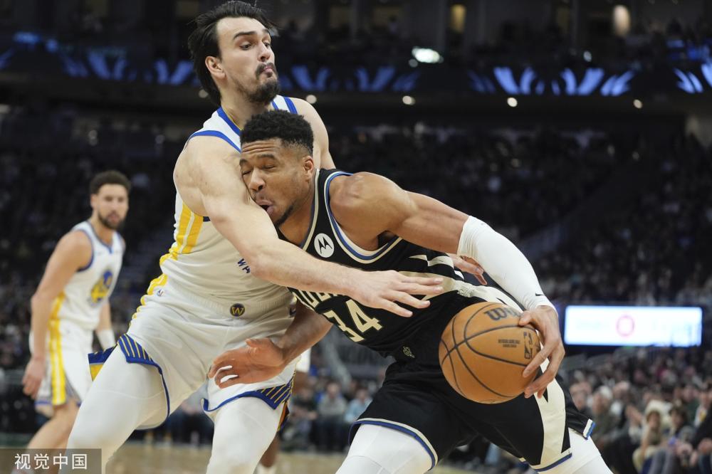 场比赛中拼 场比赛中拼